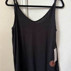 Pure Barre TAVI Shoulder Twist Tank